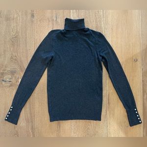 Zara - Dark Grey Knit Long Sleeve Turtleneck with Pearls Size Small
